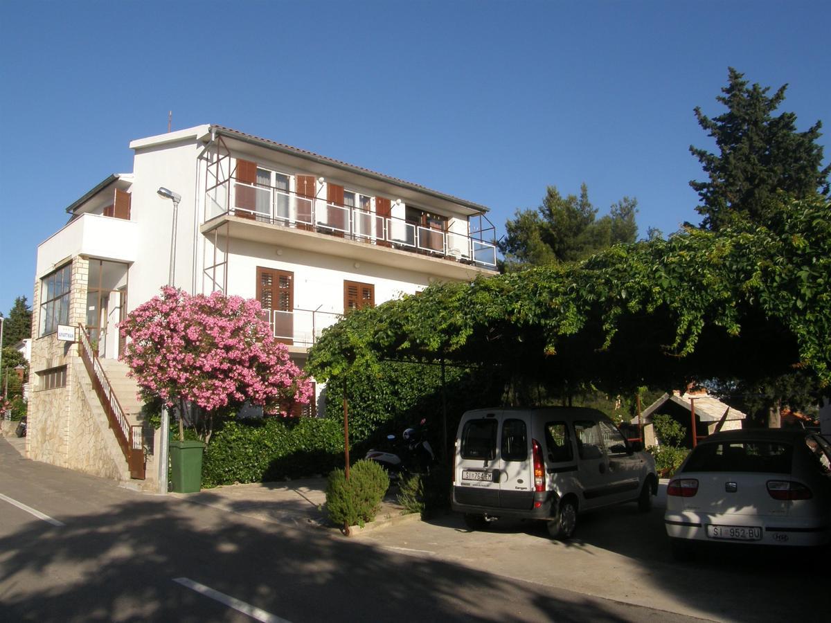 Apartment Maria Primošten Exterior foto