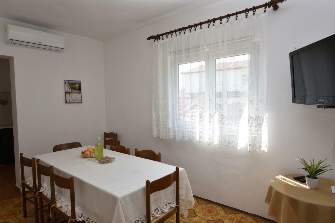 Apartment Maria Primošten Exterior foto